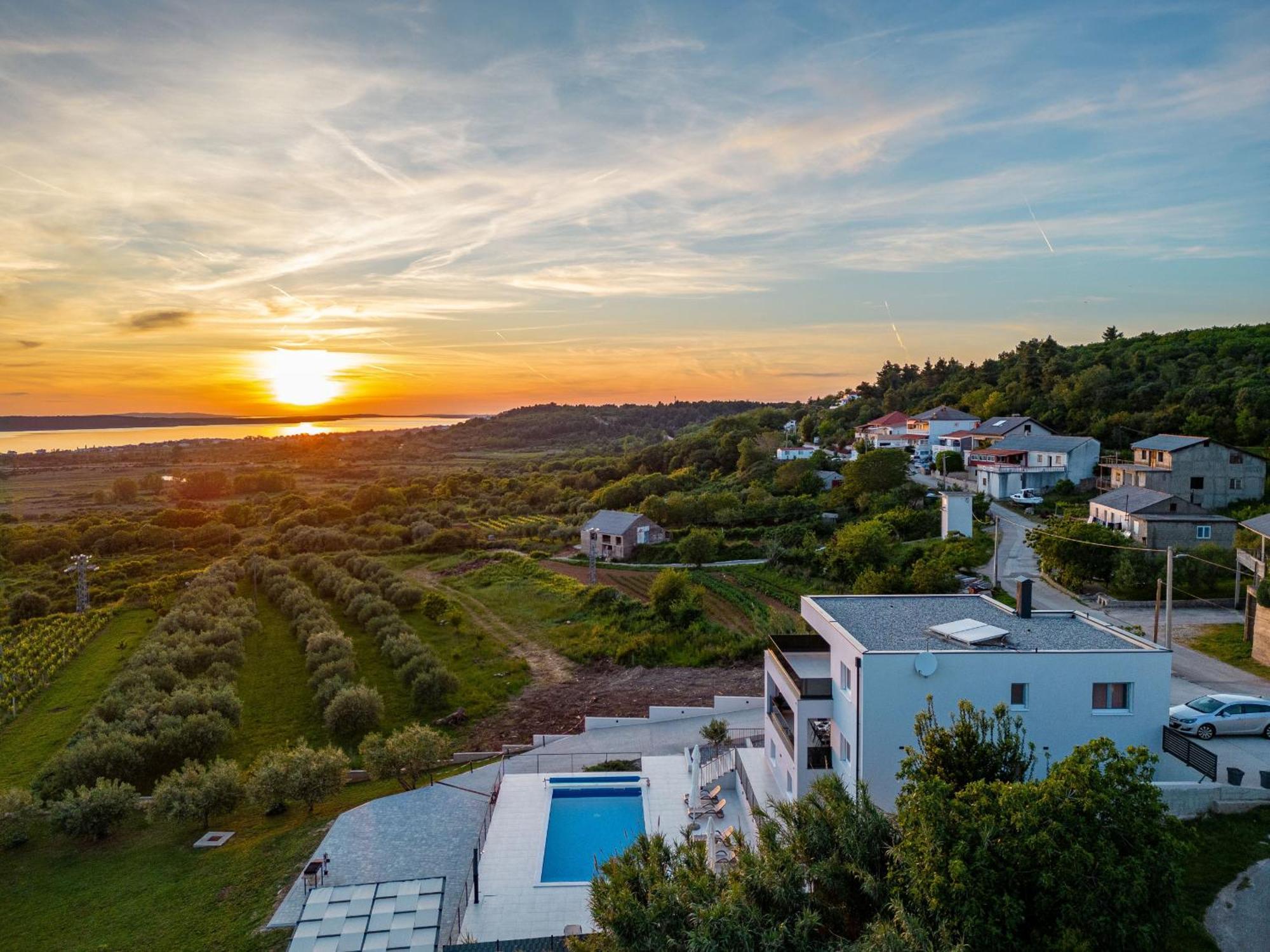 Villa Suton Zadarvillas Podvrsje Экстерьер фото